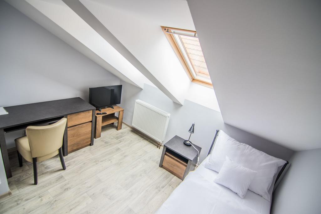 Pension Viktorin Podebrady Exterior photo
