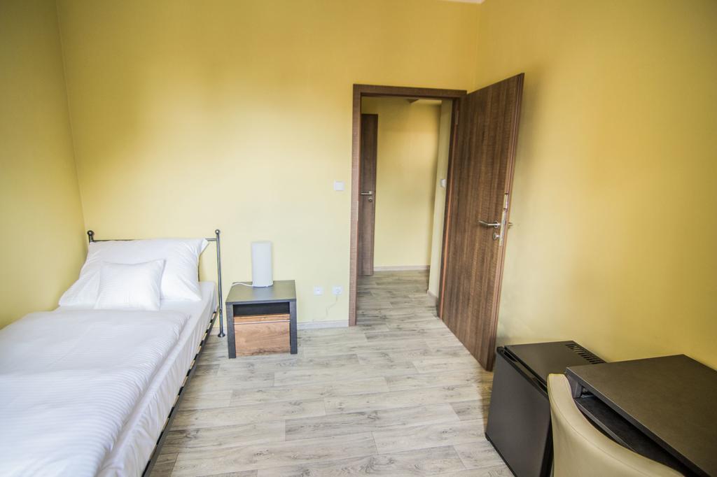 Pension Viktorin Podebrady Exterior photo
