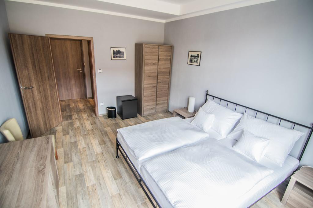 Pension Viktorin Podebrady Exterior photo